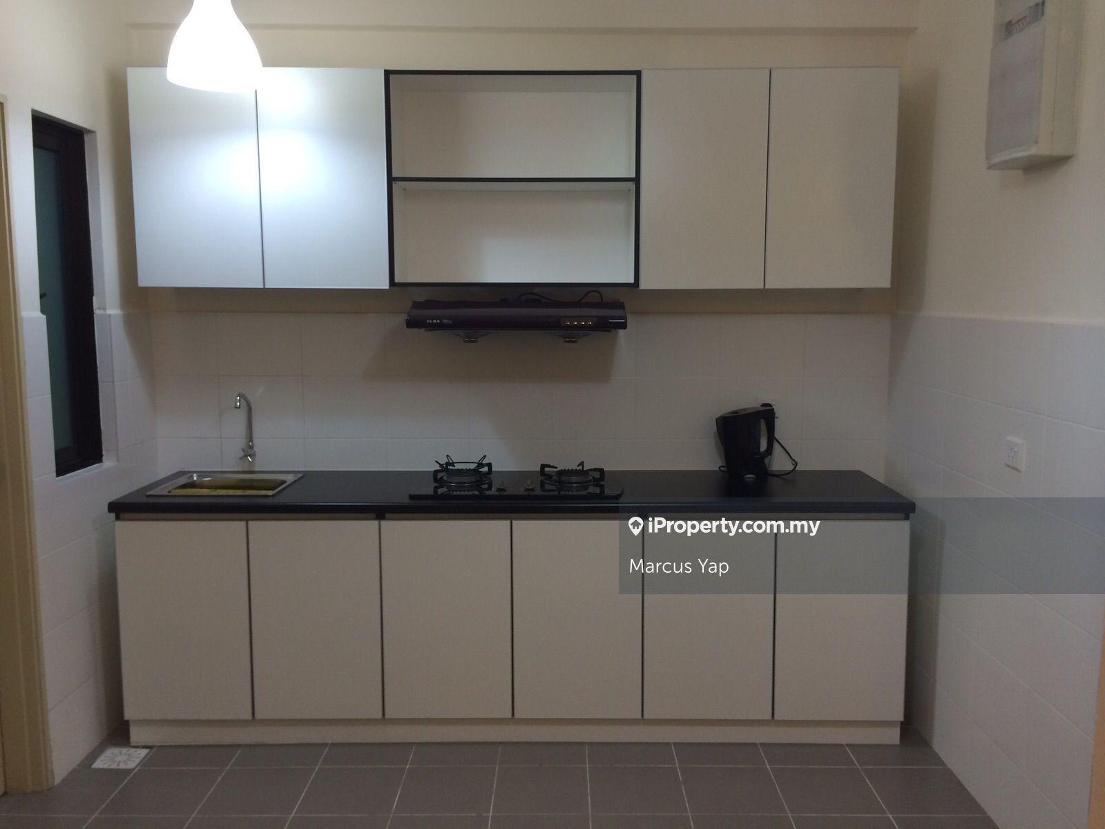 Low rise unit, Sell below market value, many units on hand