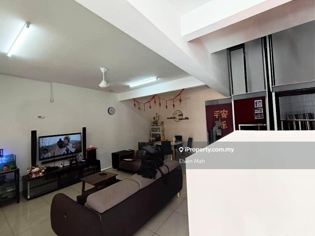 Nice Condition & Cheapest 2 Storey Terrace Call Elwin View Now