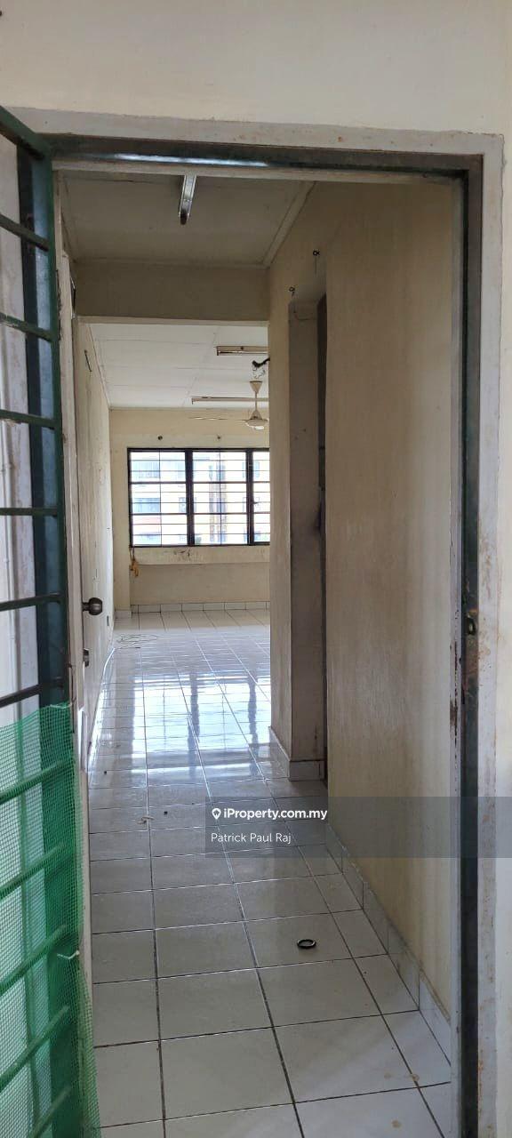 Good location, priced to sell - perfect as a project