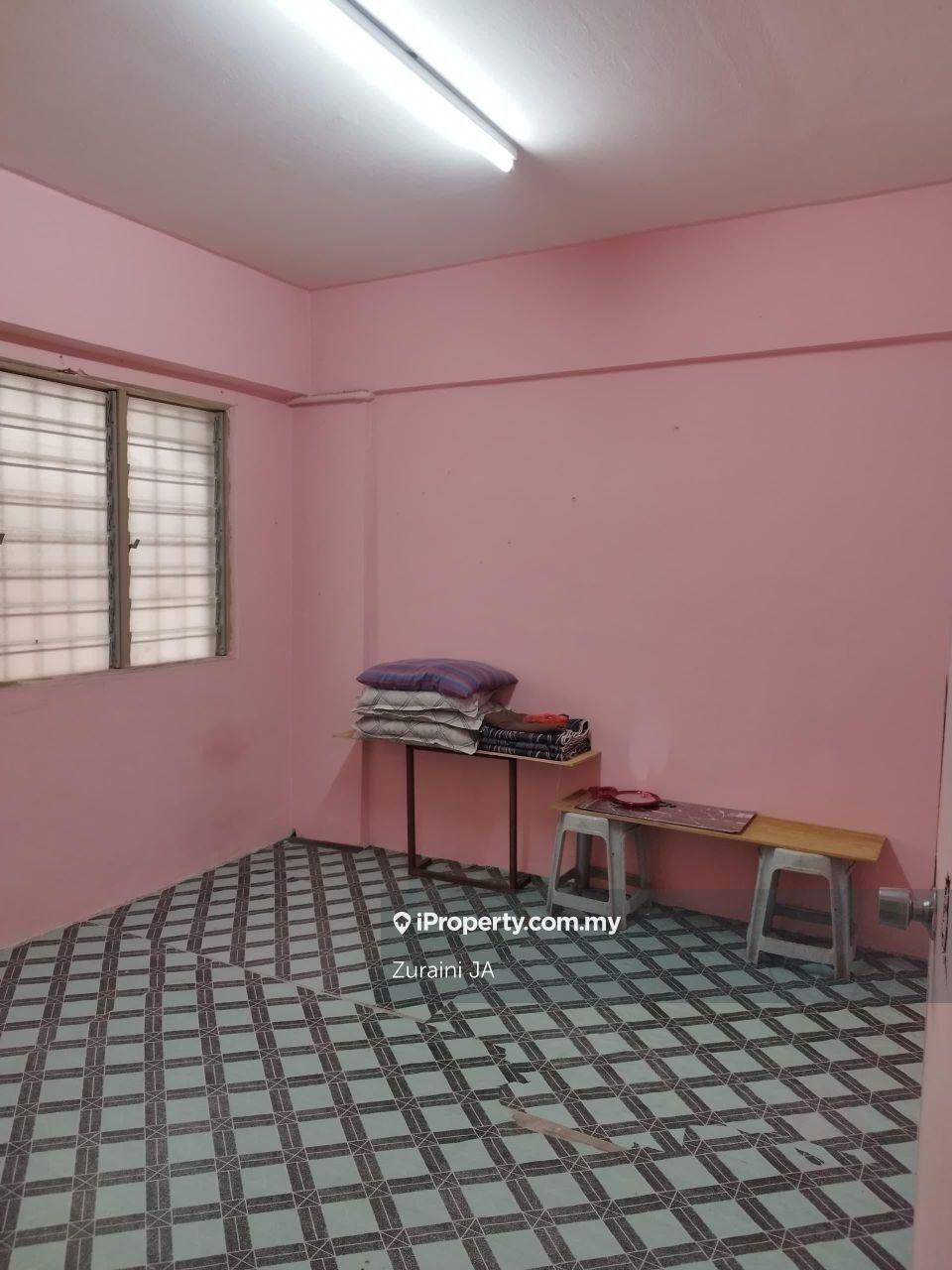 Flat Mahkota Cheras L2
