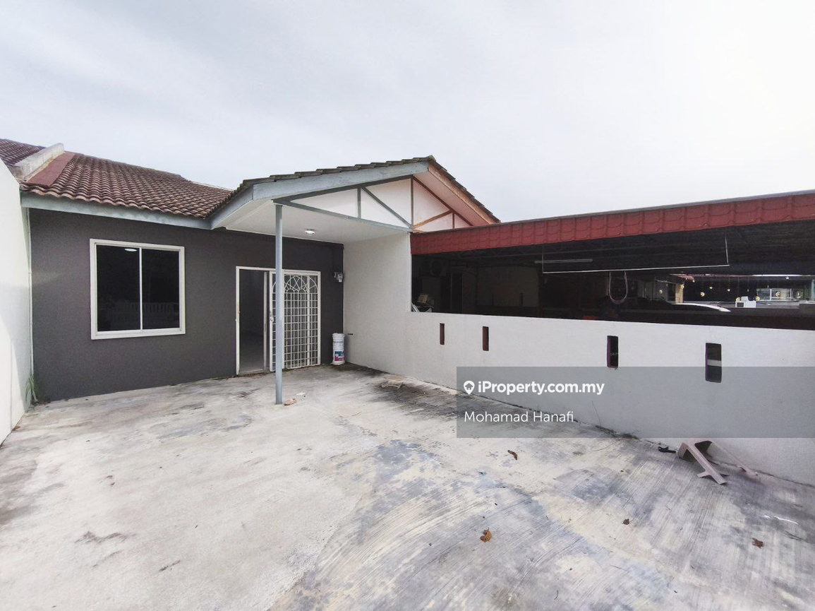 Well maintained unit 