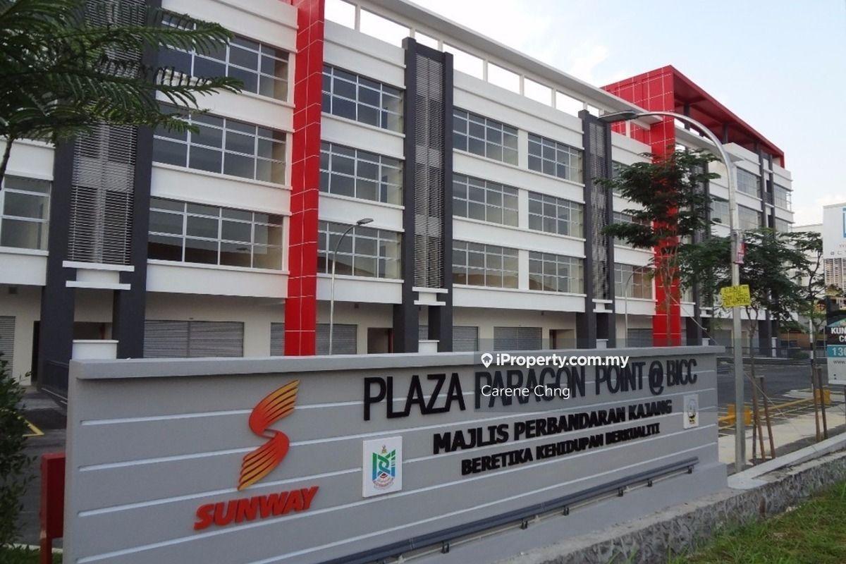 Plaza Paragon point For Salet @ Bandar Baru Bangi