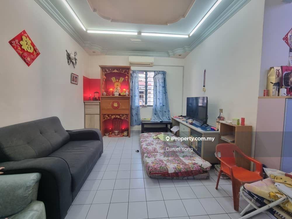 Permas jaya flat