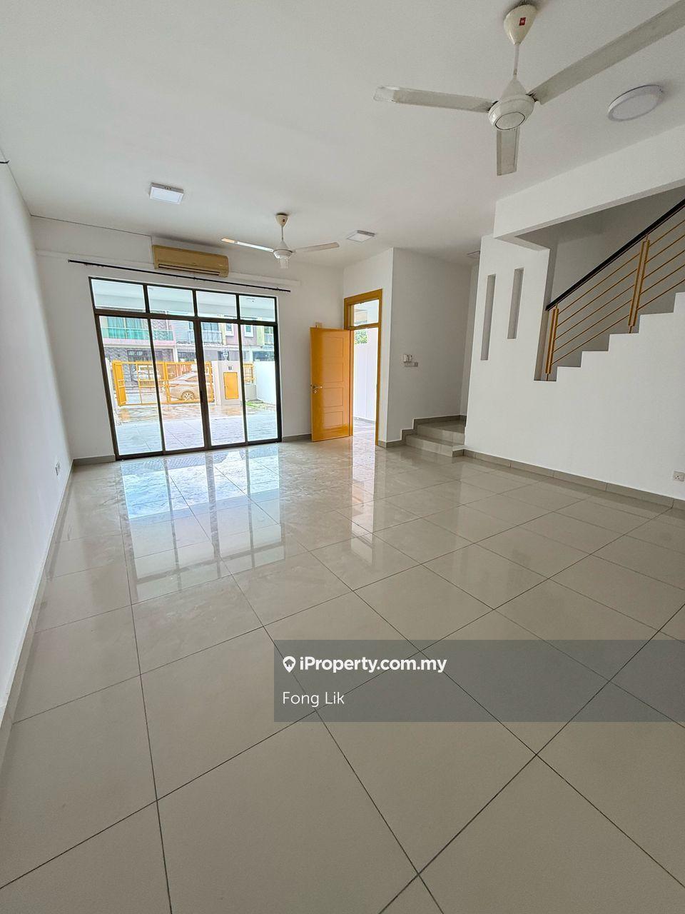 Double Storey Terrace For Rent