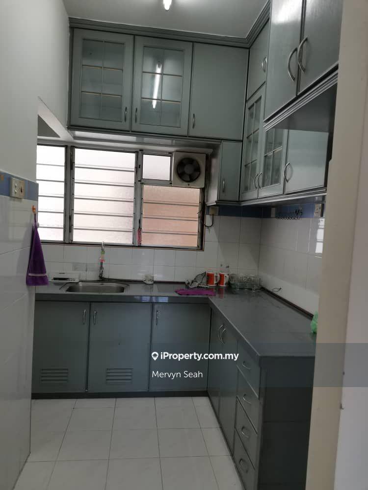 Gl Garden 750 Sqft Lower Floor Renovated Worth Deal Come with 1 cp