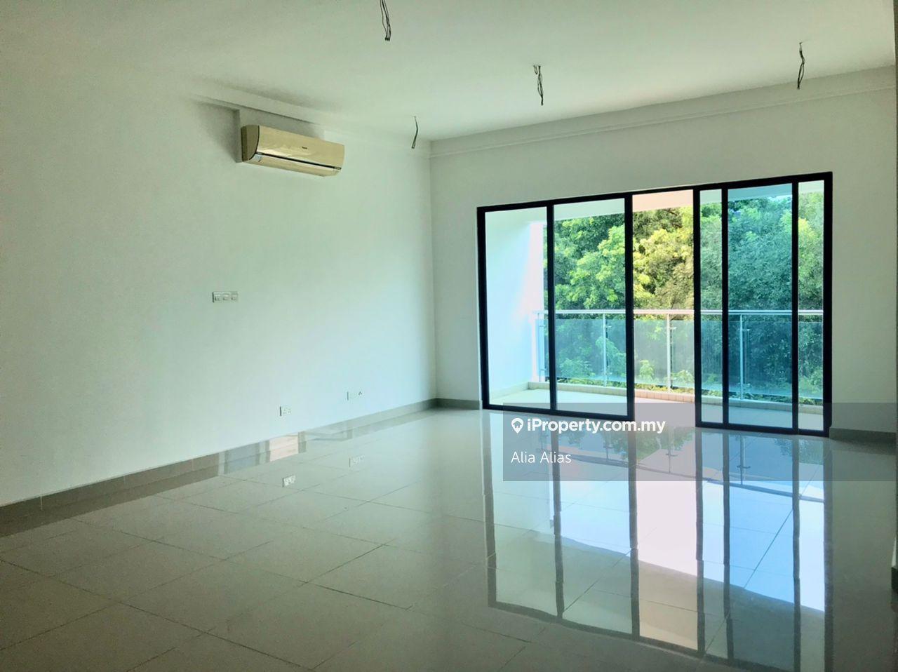 Corner Freehold Condo at Cyberjaya For Sale