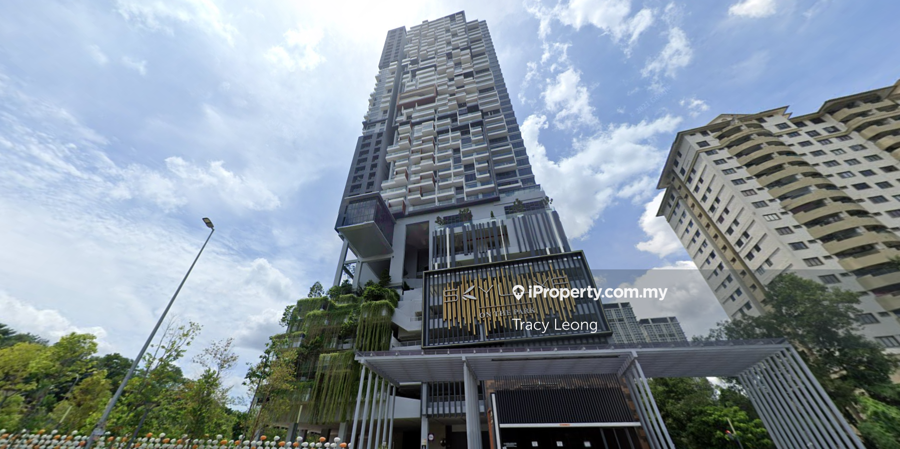 Serviced residence for Sale