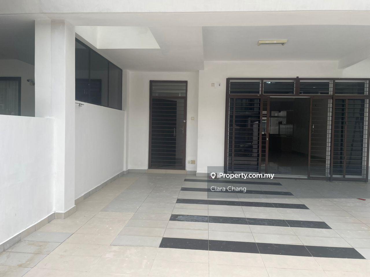 Molek Haven @ Taman Molek Double Storey Terrace House for Rent