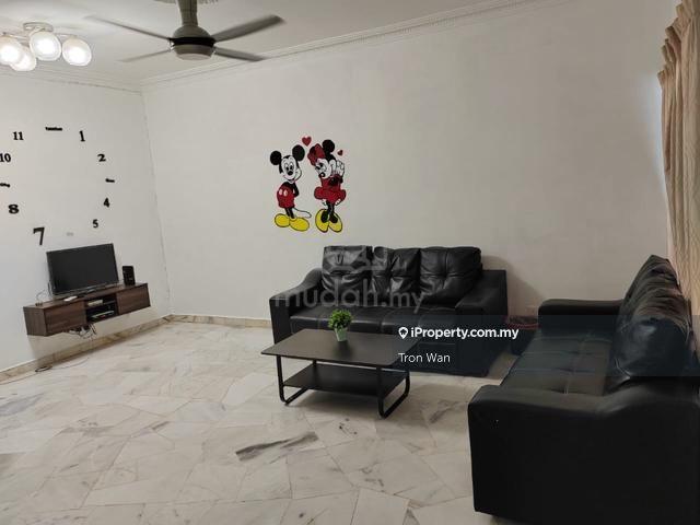 Taman Wawasan Double Storey House fully furnished