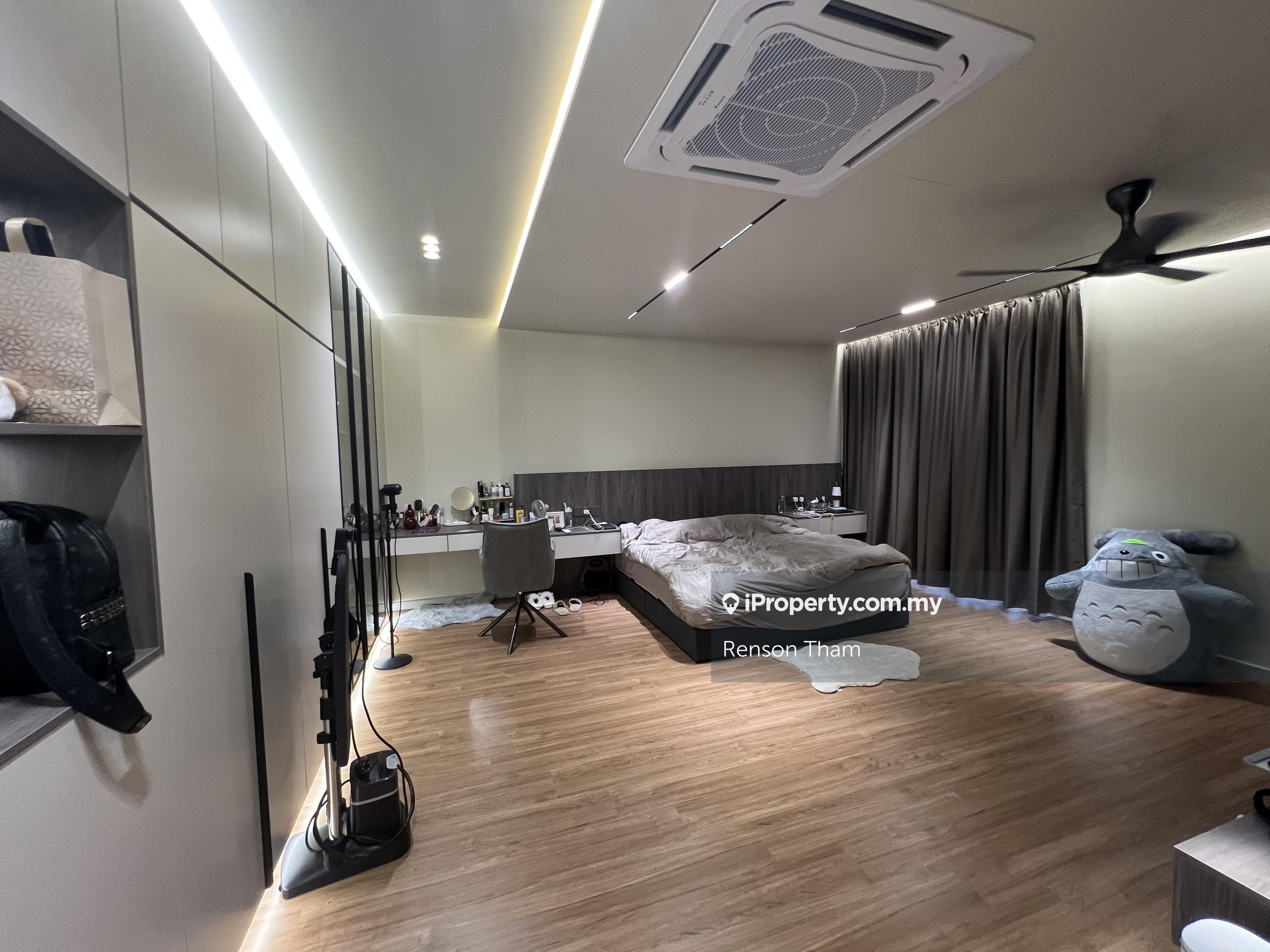Bandar Bukit Puchong, 2.5 Storey Semi D Corner, Bromelia Bukit Puchong