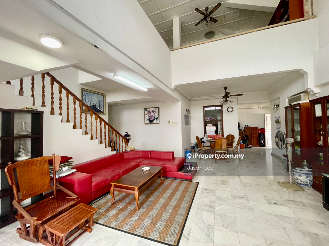 Duplex penthouse in Ampang