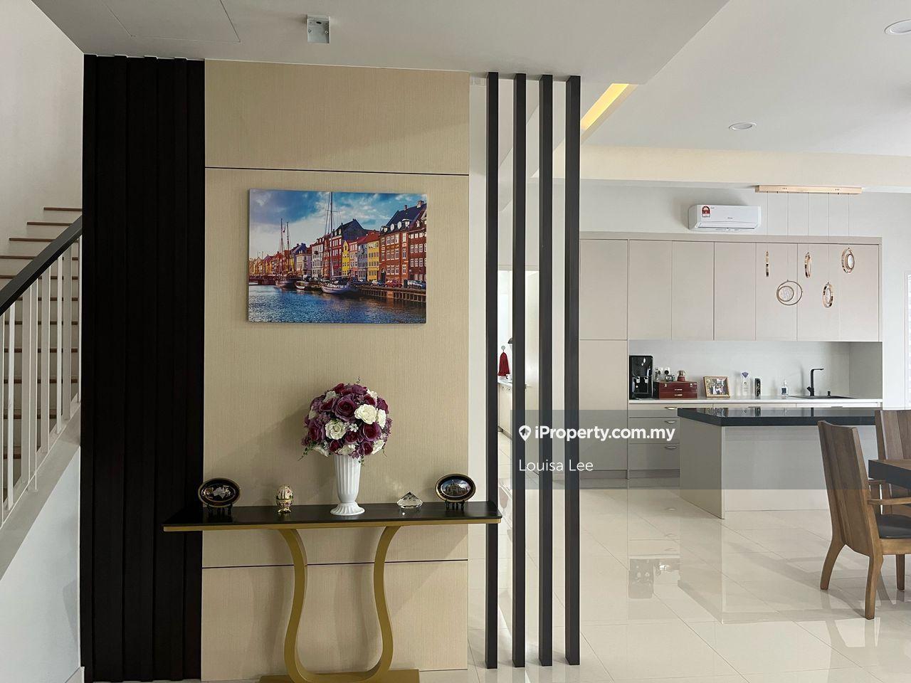Cozy 2 Storey Semi-detached House @Tropicana Aman Dalia for Sale