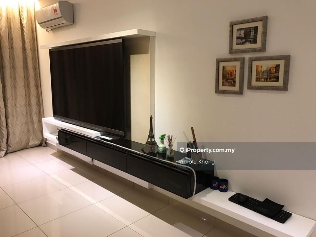 Part Furnished with Reno condo @ Summerton, Bayan Lepas, Penang