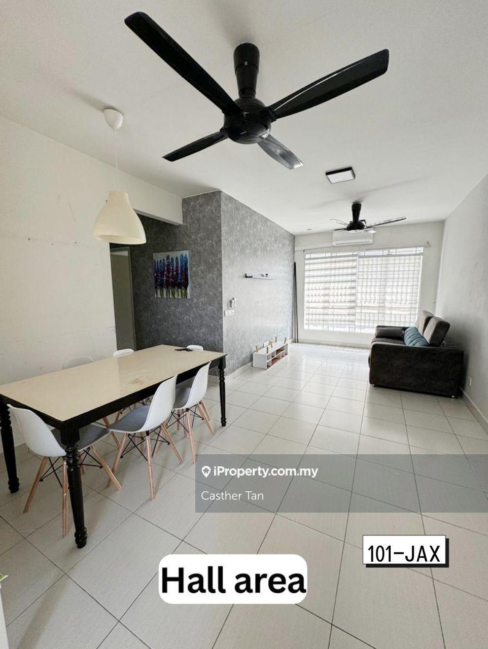 Good Condition n Value Fully Furnish Unit with 2 cp only 1.5k De kiara
