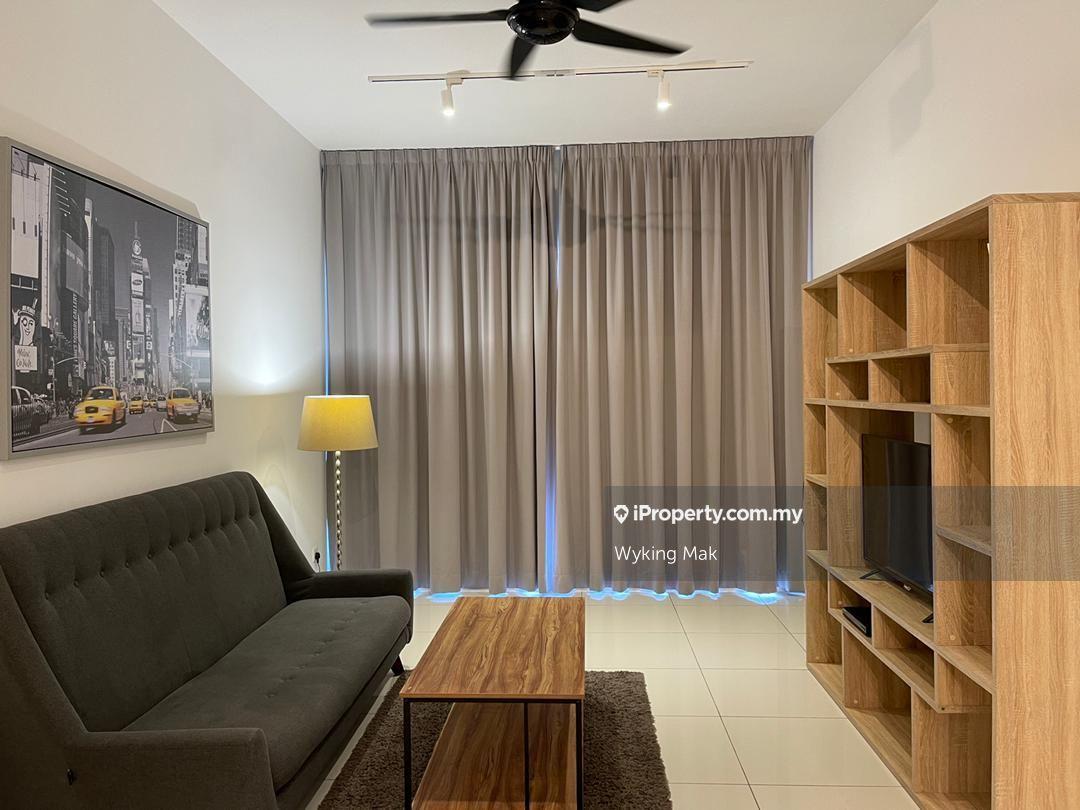 Clean Fully Furnish House (Available August)