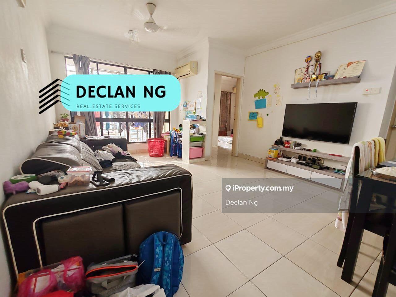 Fully Furnished, Tastefully renovated, Move in condition