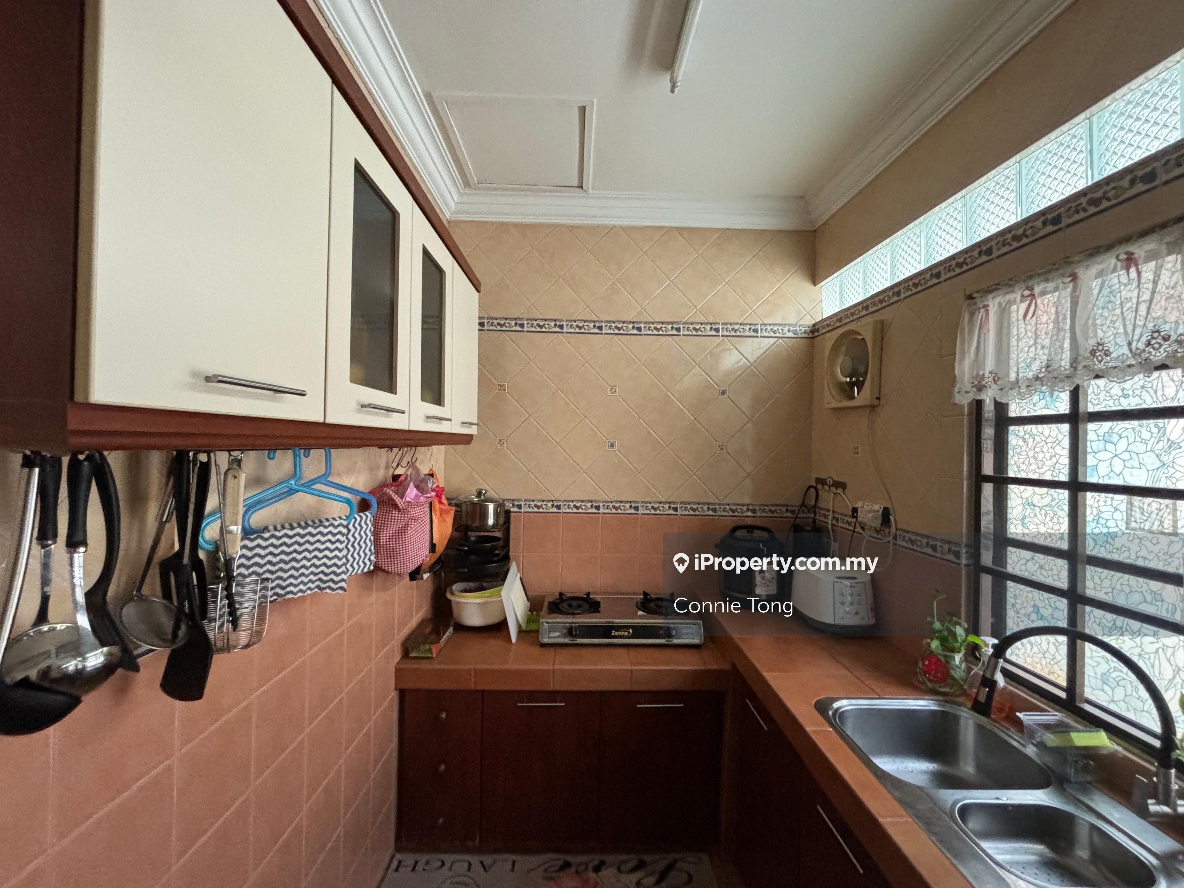 Taman Desaria pjs 5, 2 Story House Old Klang Road Good Keep