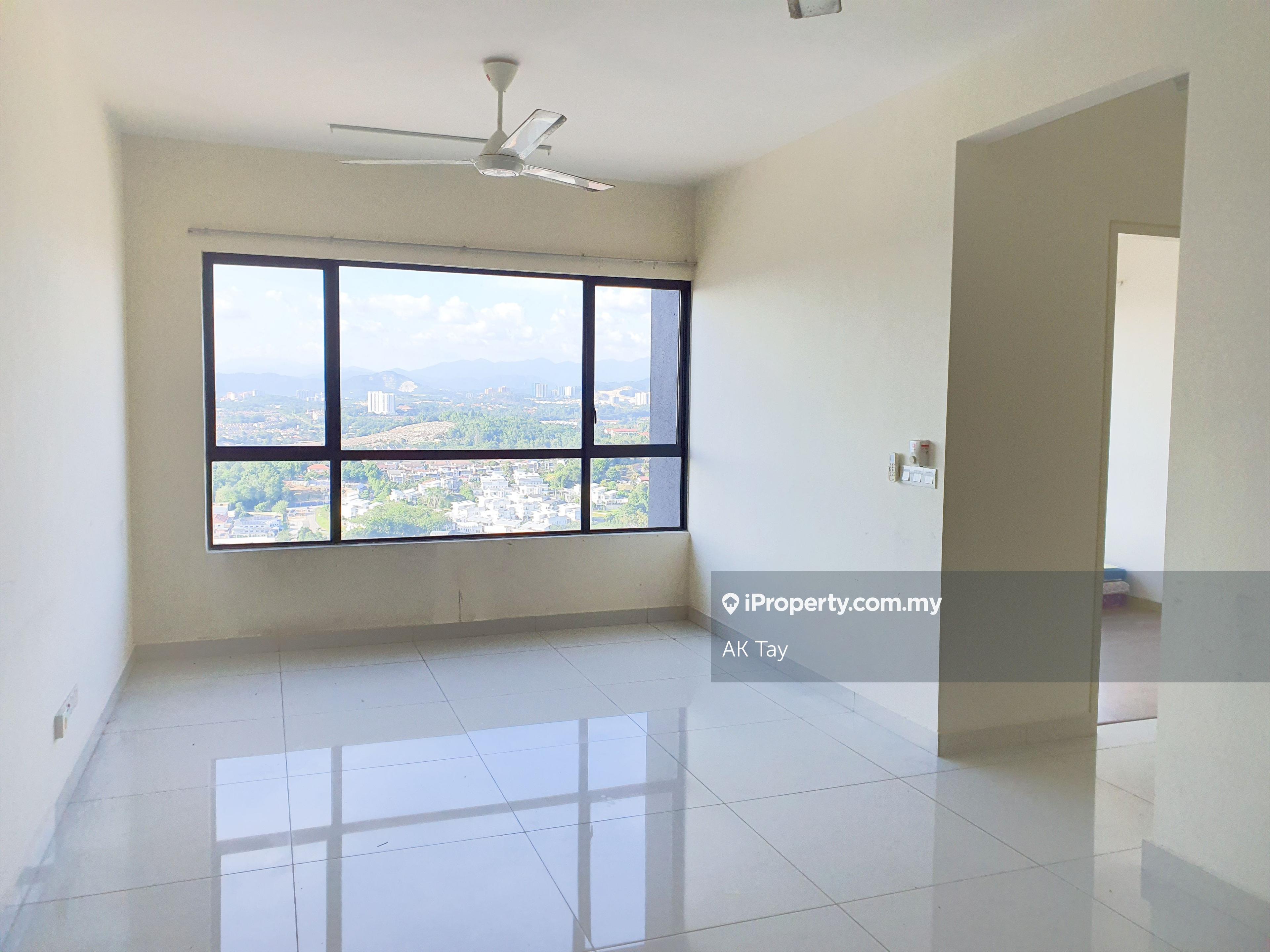 Available by 1st Sept, Near MRT, Center in Kajang Town