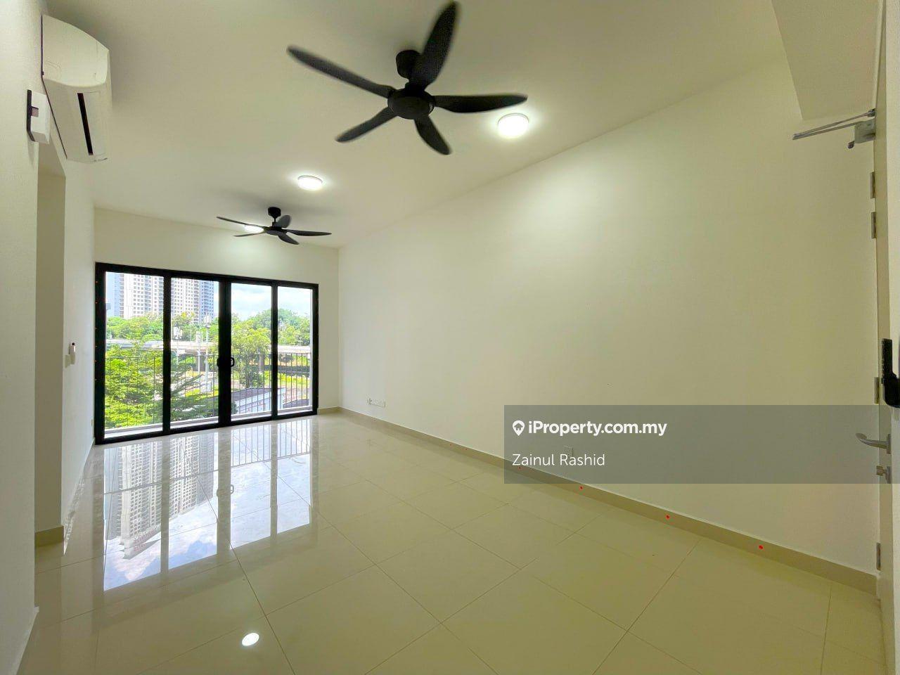 Brand New Unit, 4 Mins Walk to LRT Sri Rampai