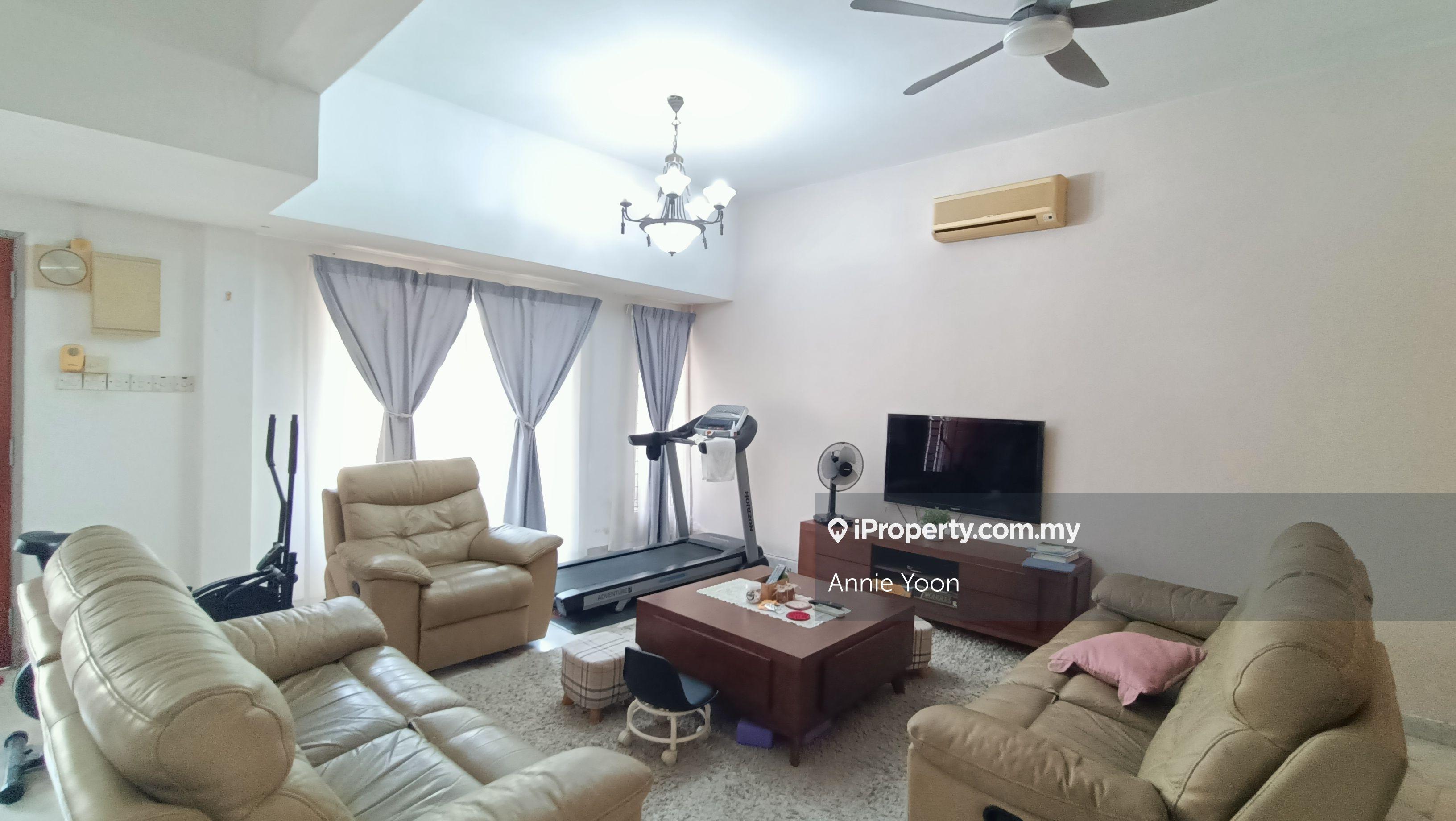 Kasawari Height Bandar Puchong Jaya, 2.5 sty house, gated & guarded