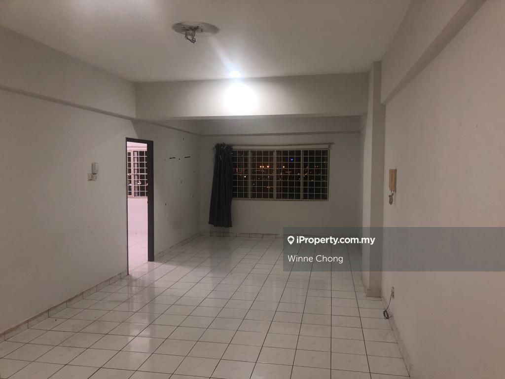 Endah Ria Condo Taman Sri Endah @ Sri Petaling For Sale