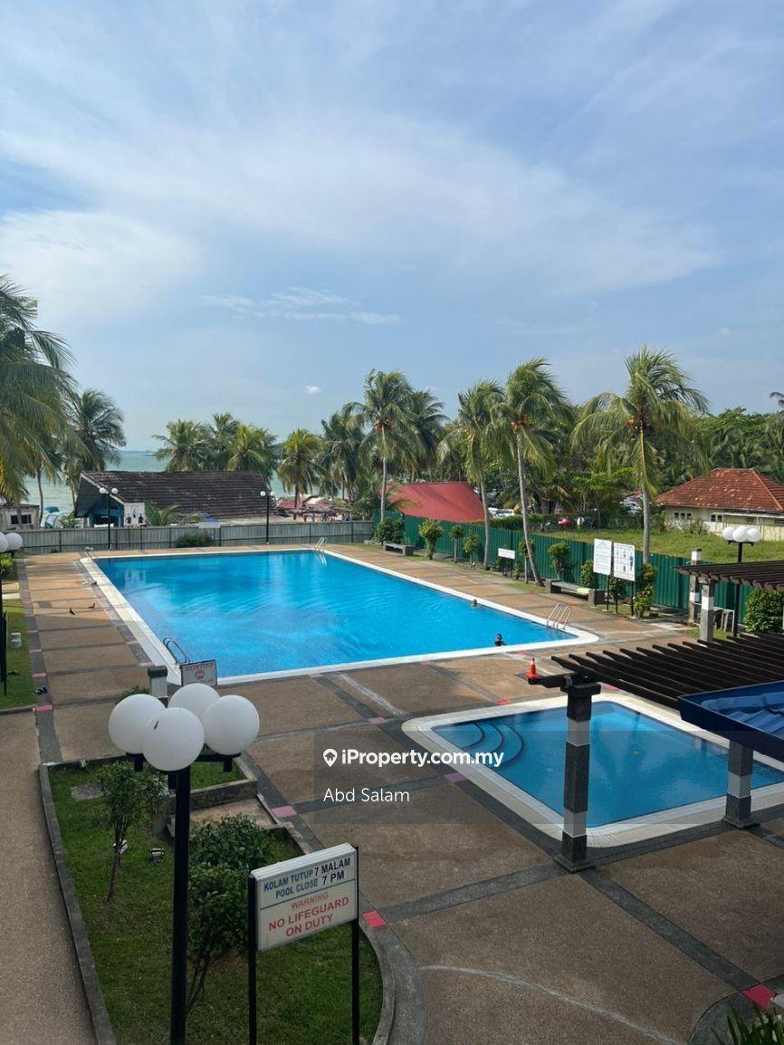 Freehold Furnished Condo Walking Distance to Beach Teluk Kemang