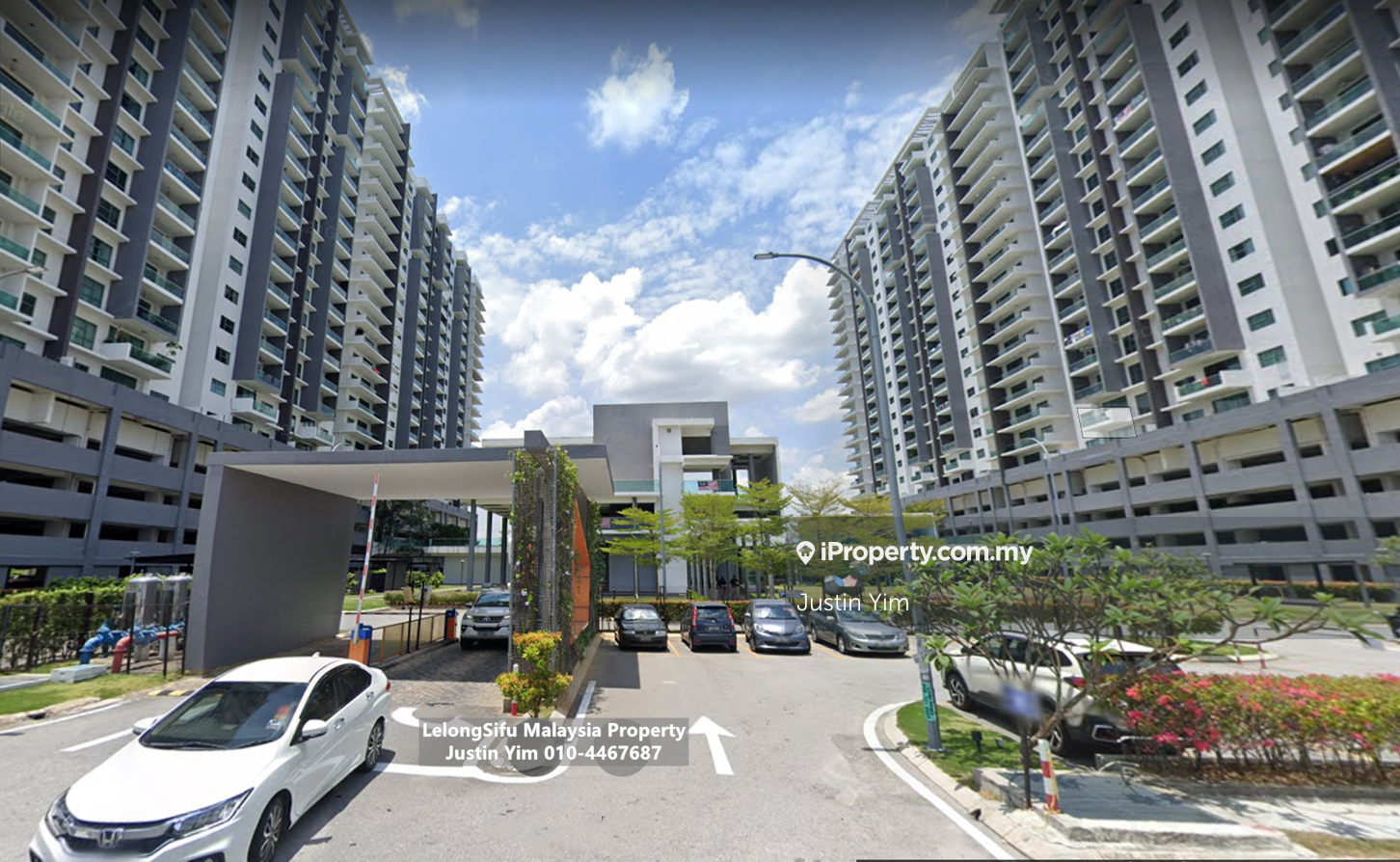 Bank lelong listing X2 Residency Condominium for auction