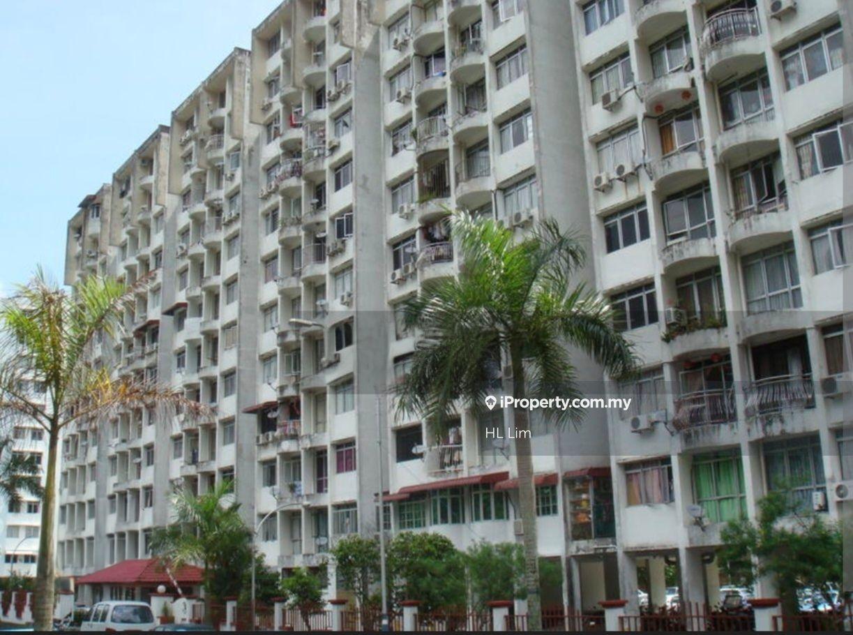Desa Permata Blk 17, Ruby, Paya Terubong, Low Floor, Part Reno