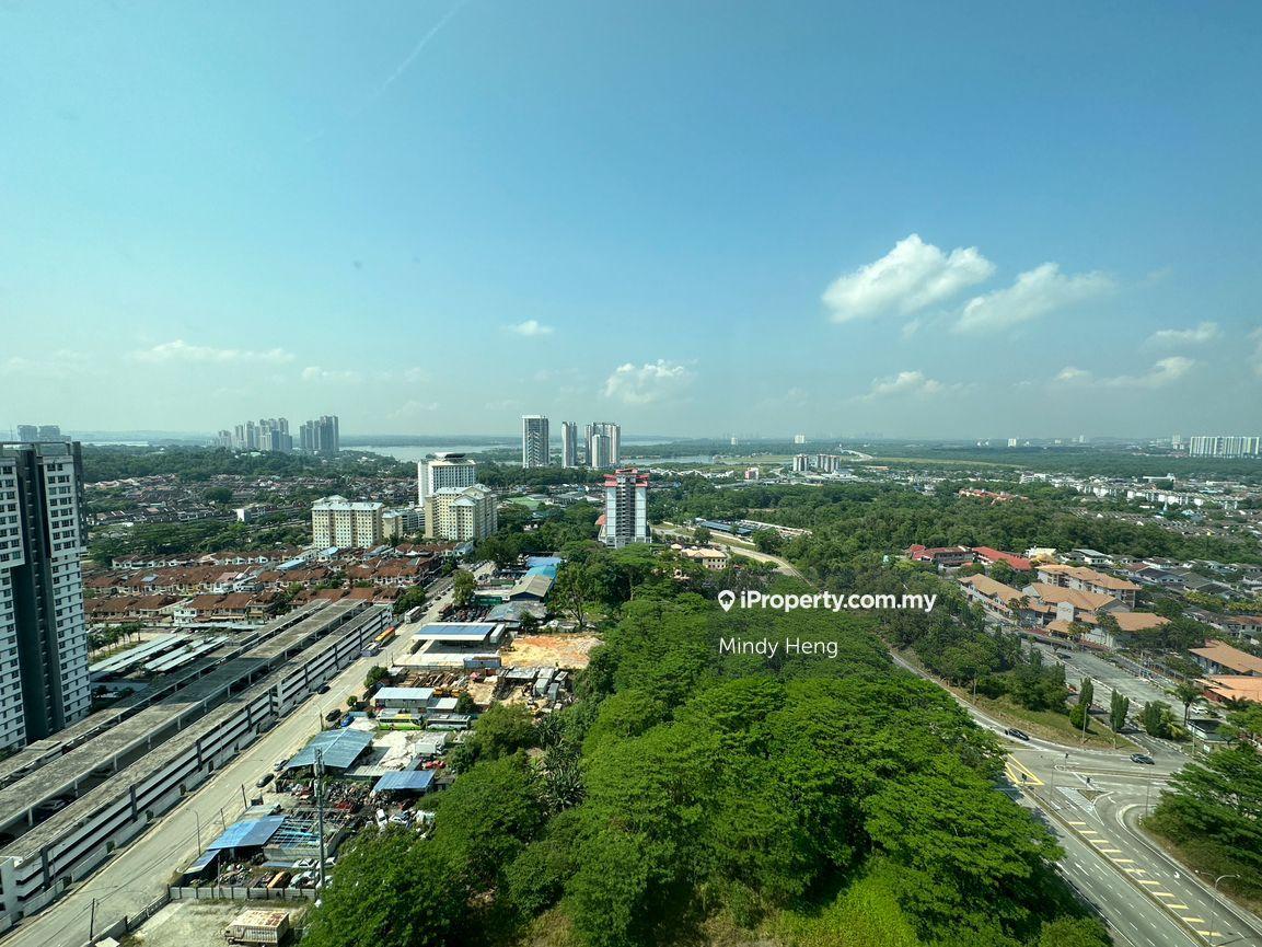 Vida height @ larkin unit for sale @ Non bumi lot can cash out