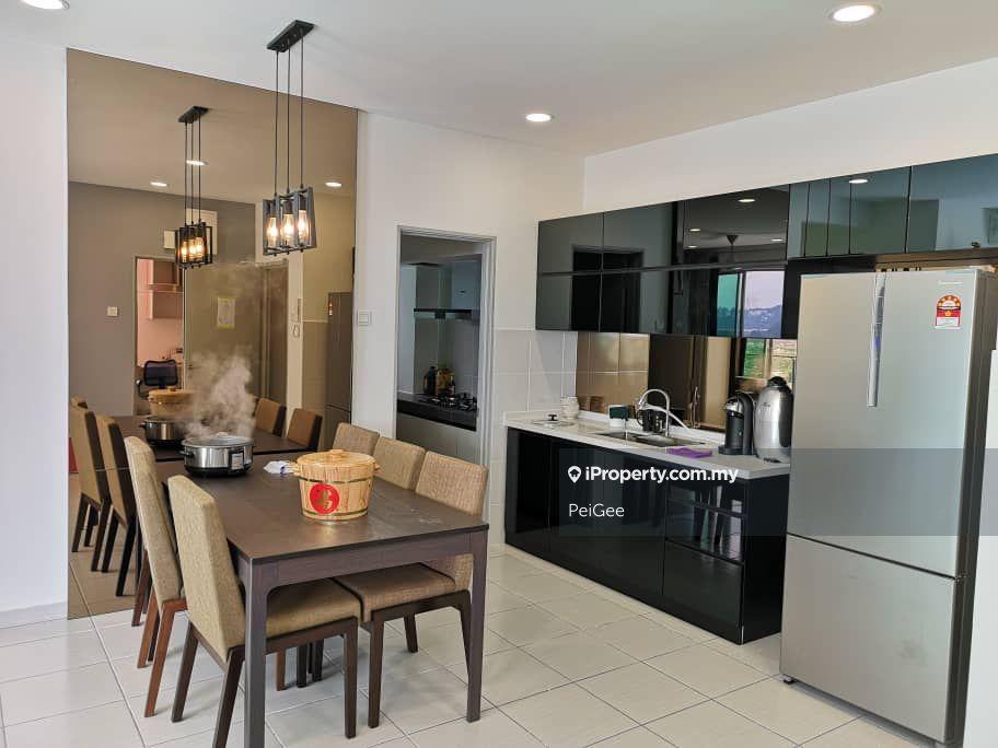 Fully Renovated The Zizz for Sale