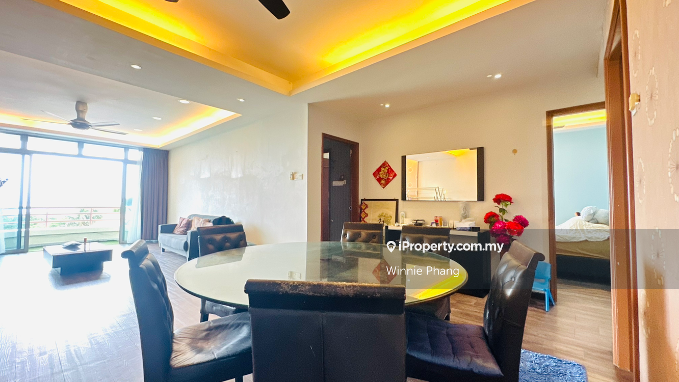 Freehold Ocean Palm Condominium , Klebang 