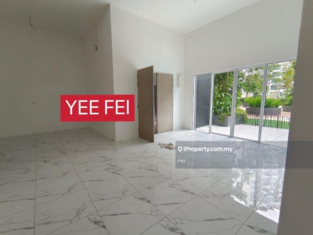 Rare Garden Unit -Quaywest Residence for Sell 