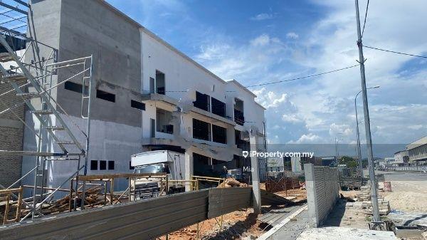 1.5 Sty Detached Factory Corner Unit @ Taman Perindustrian Batu Kawan