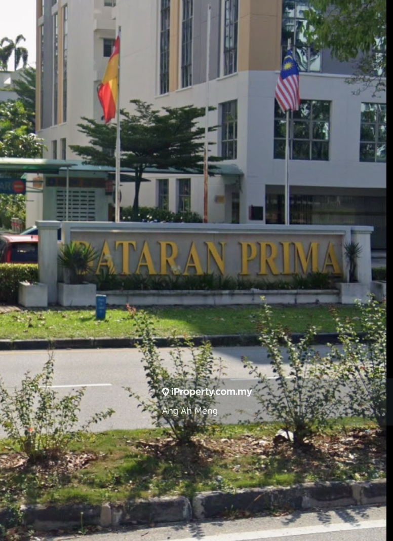 Corner 1st Floor Office for sale