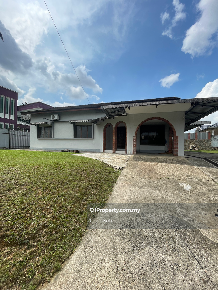 Single storey bungalow for sales 