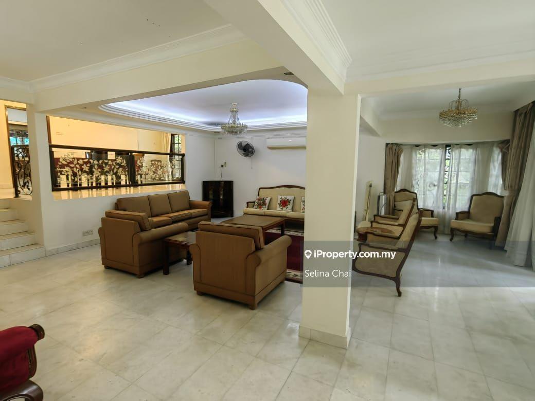 2 Storey Bungalow, Corner Lot