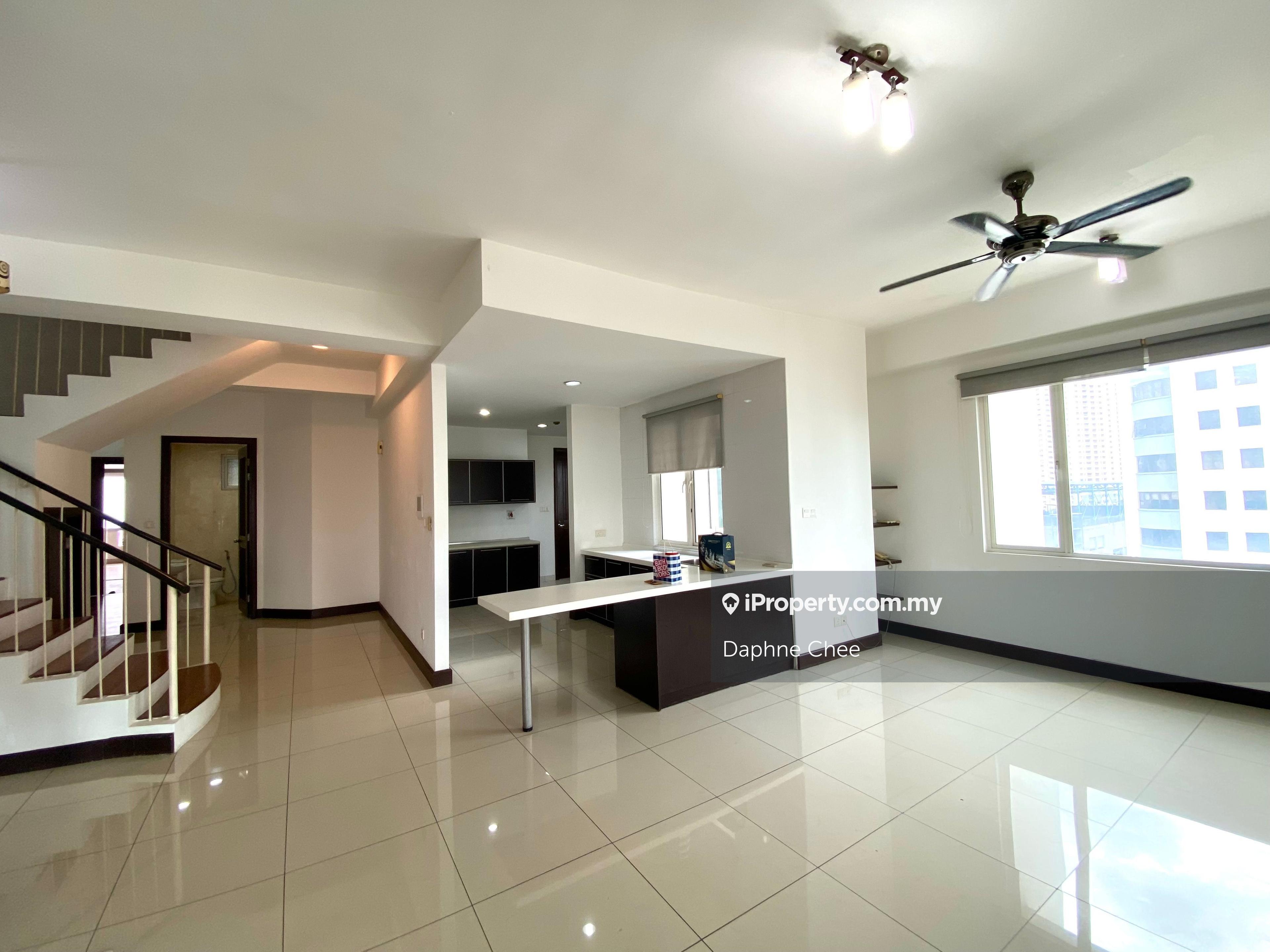 Landed Living in the Sky - Duplex Condo 