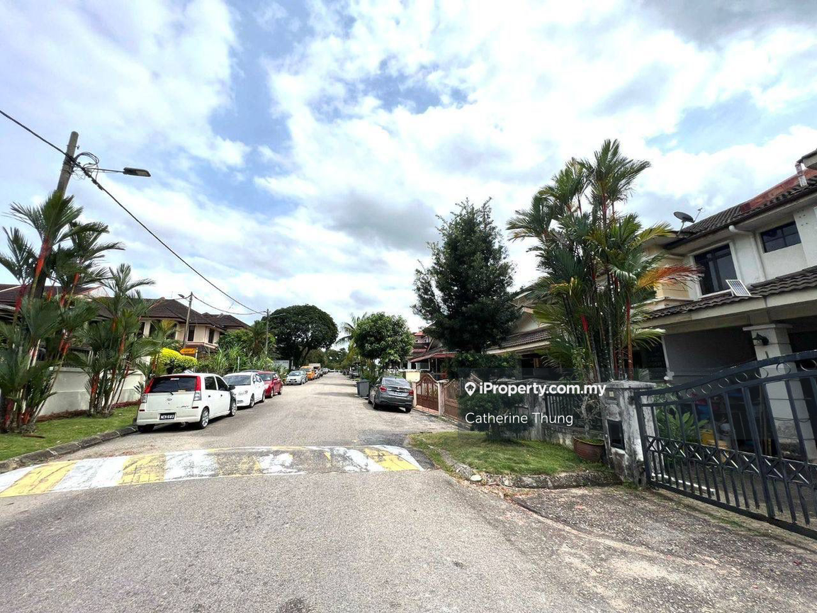 Seri Alam Jalan Bayu Double storey Terrance House