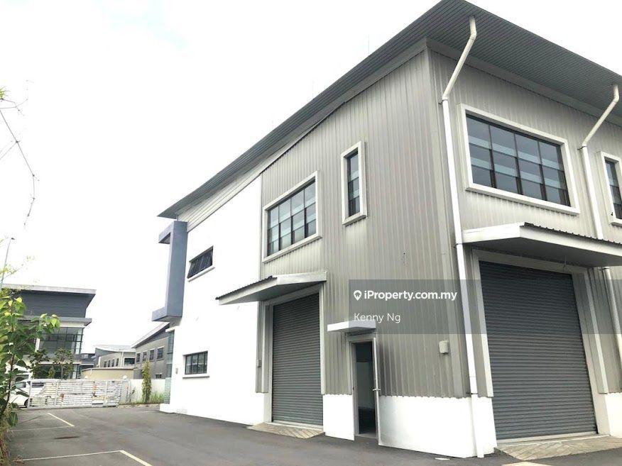 Bandar Bukit Raja Gateway 16 Semi Detached Factory For Rent