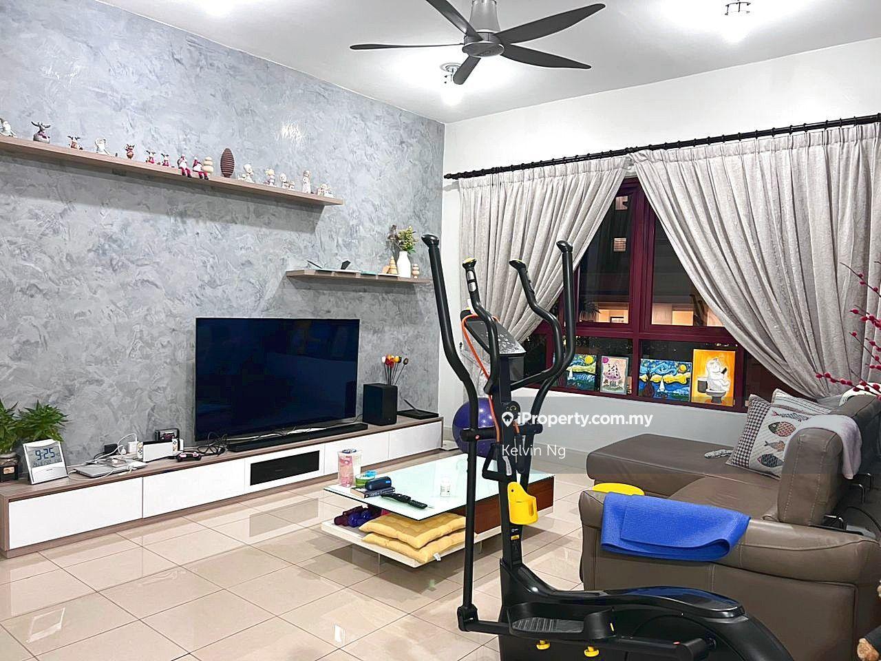 Surian Condominium @ mutiara damansara 4 room renovated unit for sale