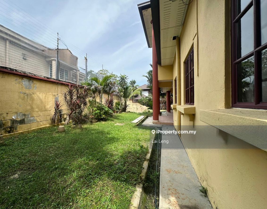 Double Storey Semi-d for sale at Damansara Heights