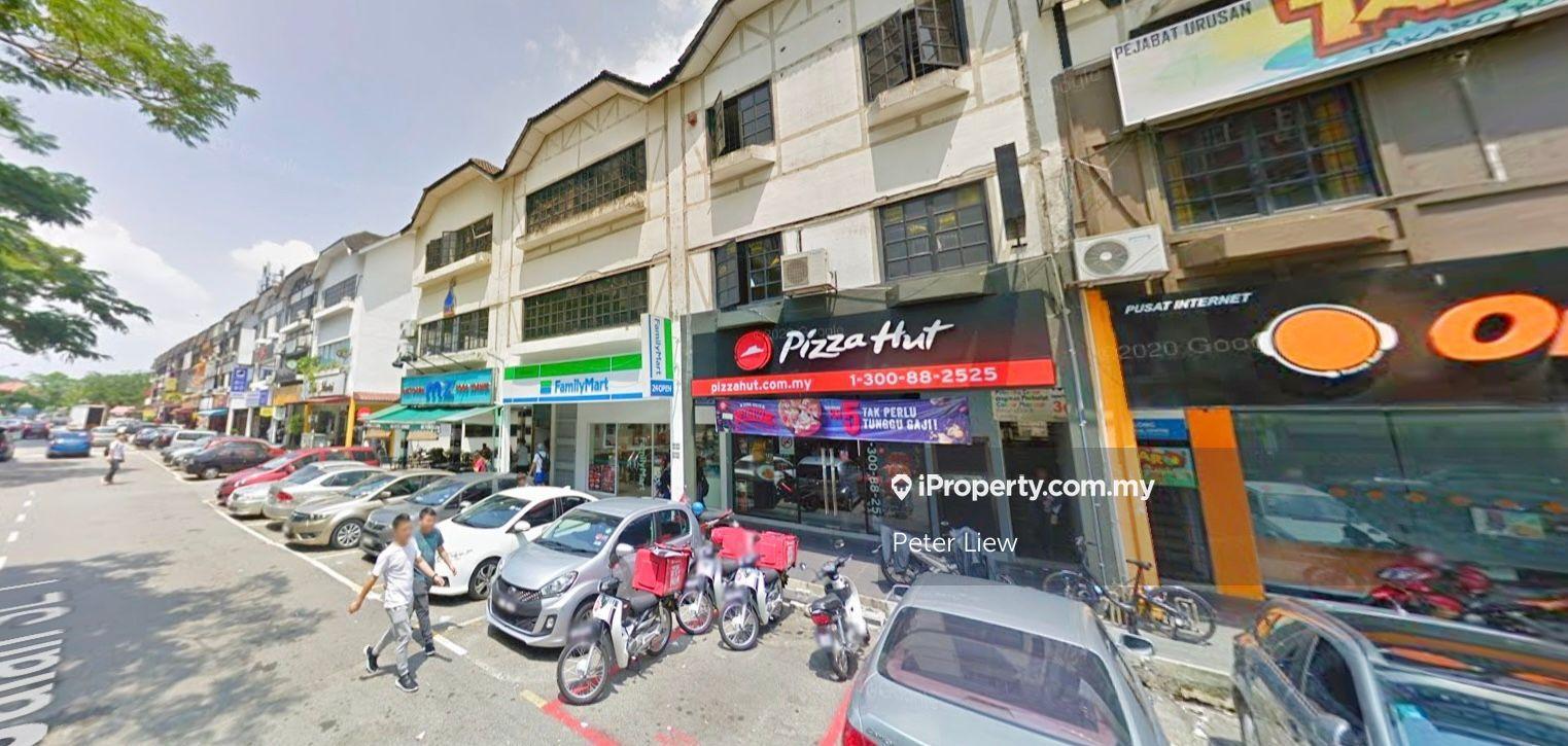 Fully Tenanted, Crowded Area, Bandar Sungai Long, Direct Walk To Utar
