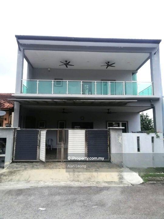 100 Full Loan Renovated Taman kajang utama Freehold Super link 2 Story