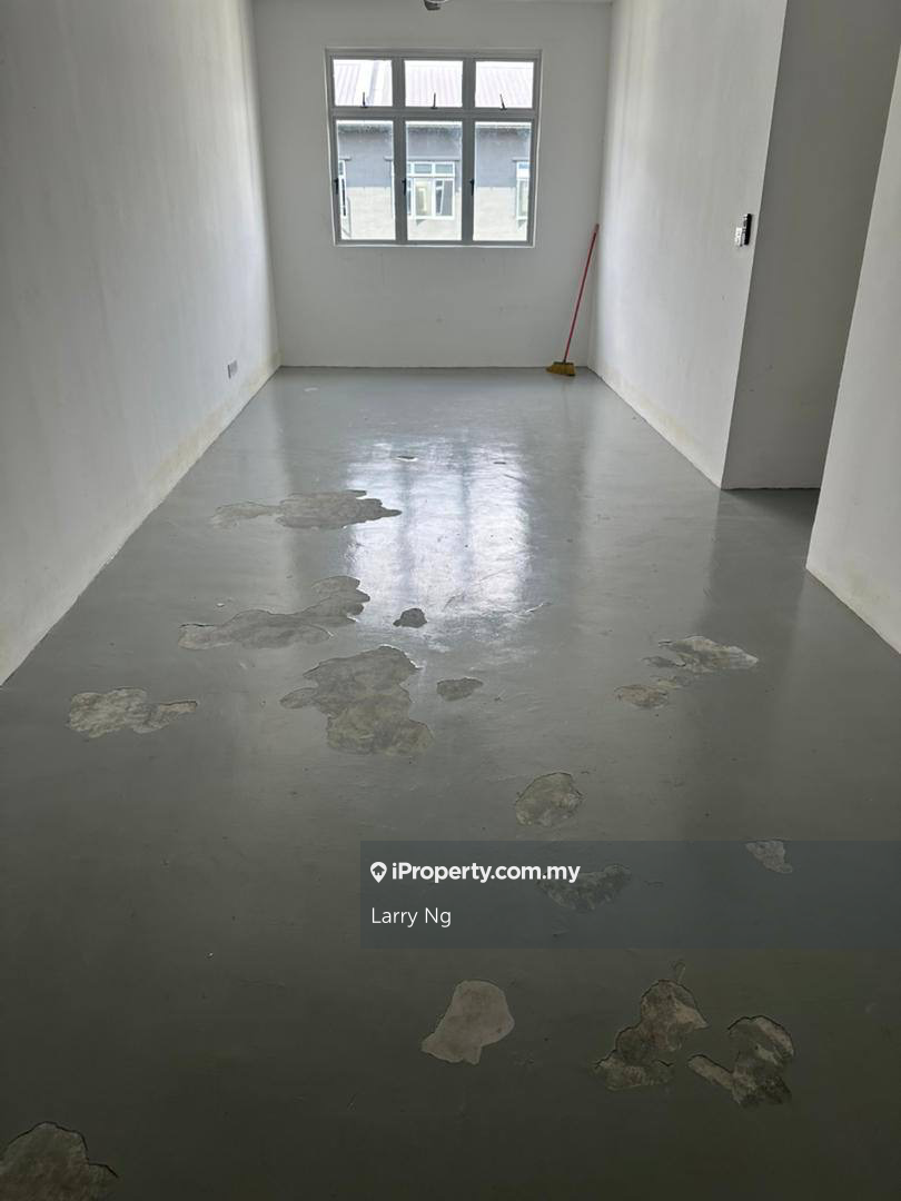 Good condition nice environment convenient traffic 