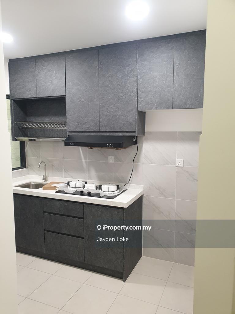 3r2b1cp, partially furnished for rent