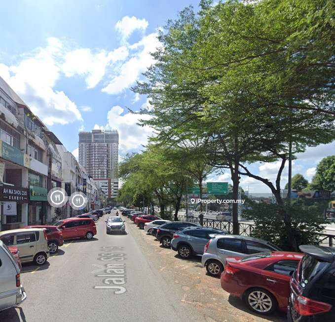 Freehold 4 Storey Shop Facing Busy Mainroad @ Subang Jaya