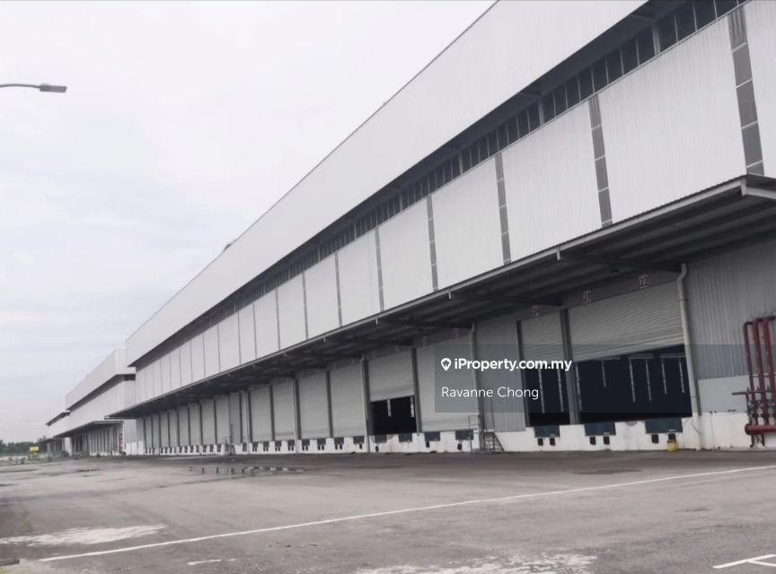 30 Loading Bay Warehouse