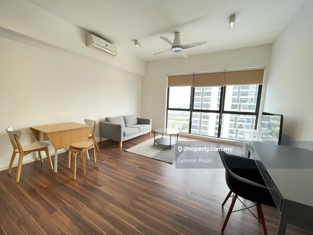 Sqwhere 1 plus 1 Room, Fully Furnished, MRT Linked