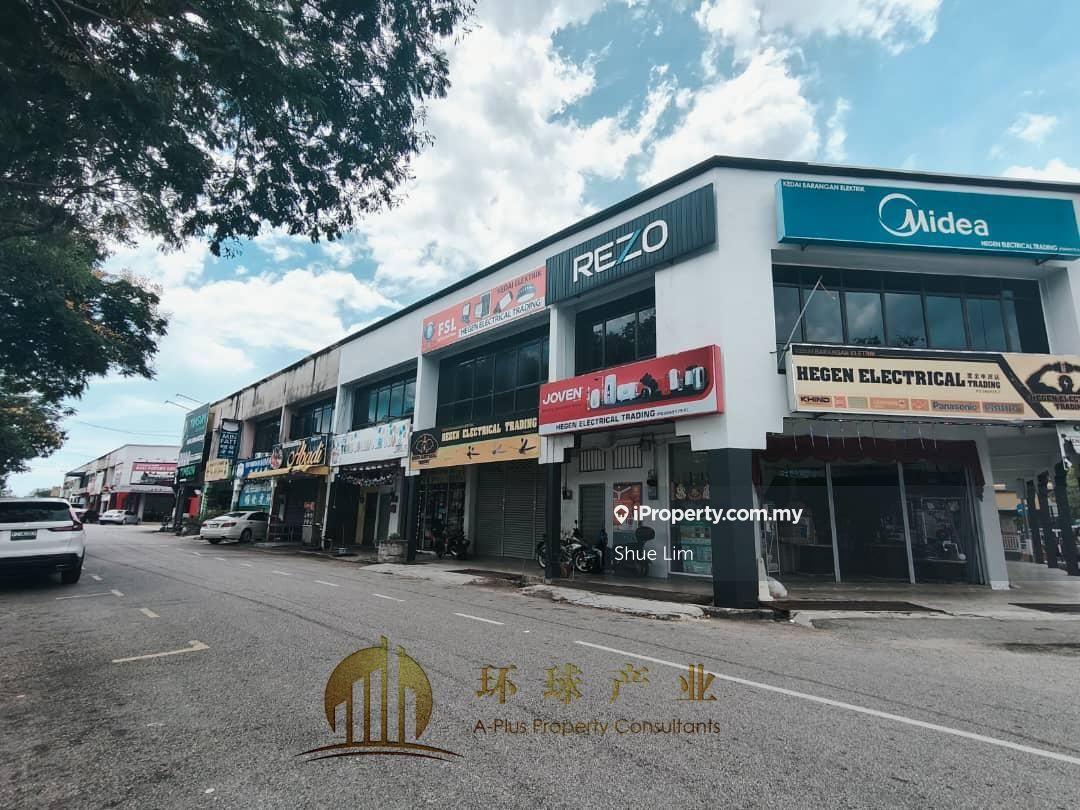 Facing Main Road 2 Sty Shop Lot For Sale-Bukit Tambun , Simpang Ampat