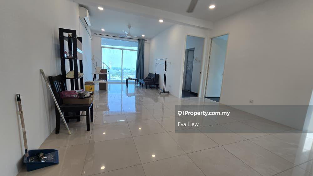 The Oasis Gelugor Renovated & Furnished Block C Middle Floor